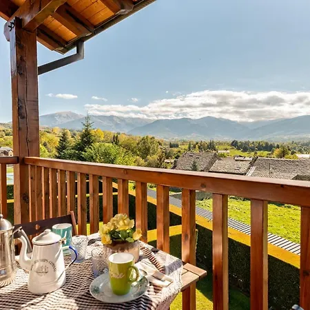 Holiday home Casa Con Encanto En La Cerdana Francesa