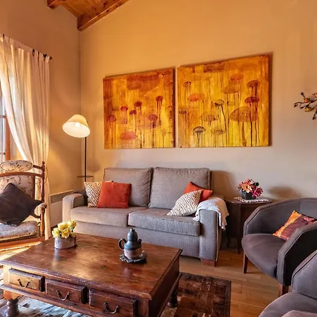 Casa Con Encanto En La Cerdana Francesa * Estavar